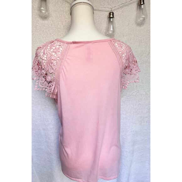 No Boundaries Pink Floral Lace Short Cap Sleeve Blouse Top - Picture 5 of 6